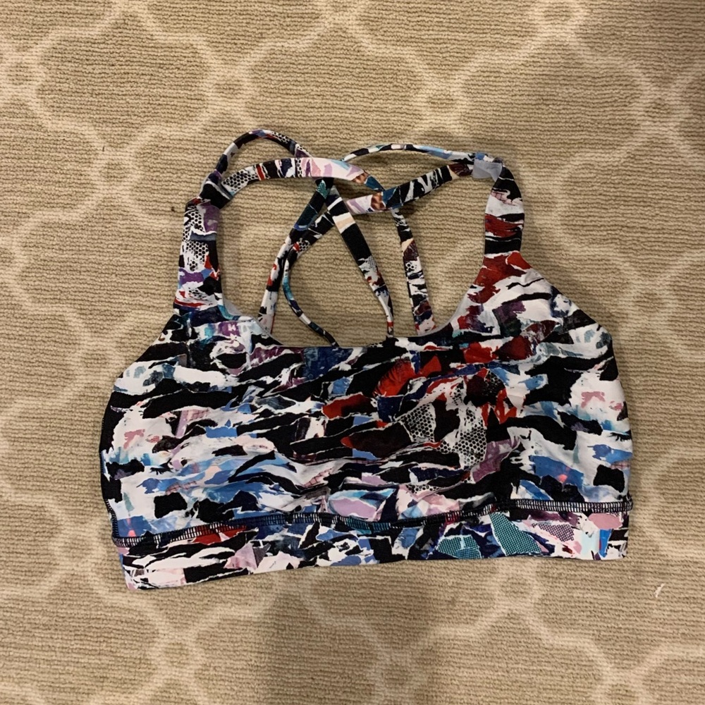 Lululemon sports bra